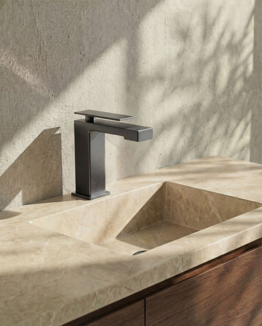 Kael schwarz metallic